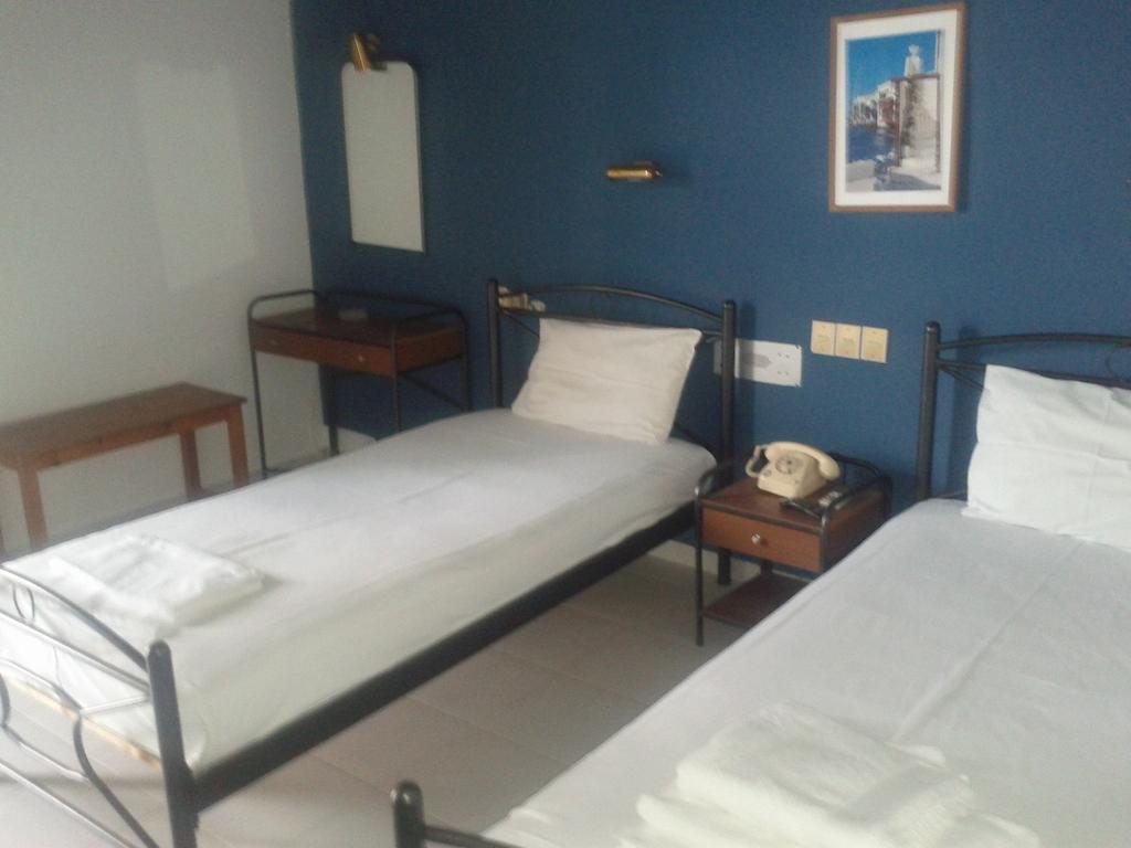 Hotel Tainaro Loutra Edipsou  Cameră foto